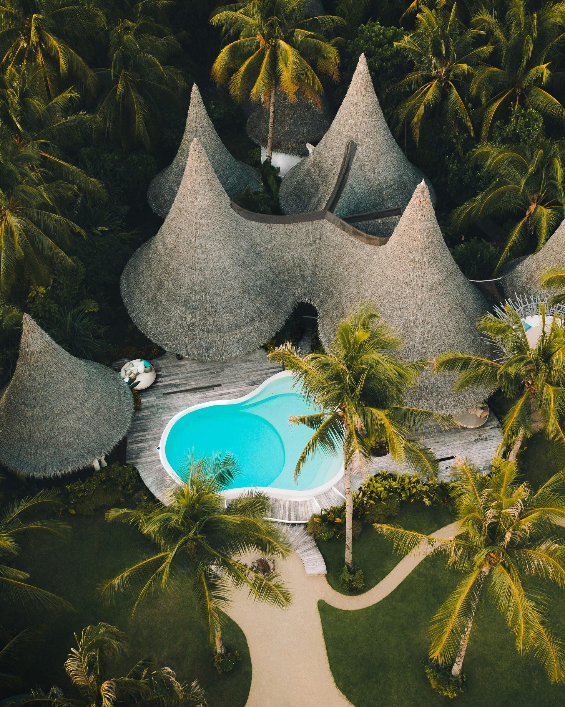 Jungle villas hidden in the canopy, Buahan, Bali