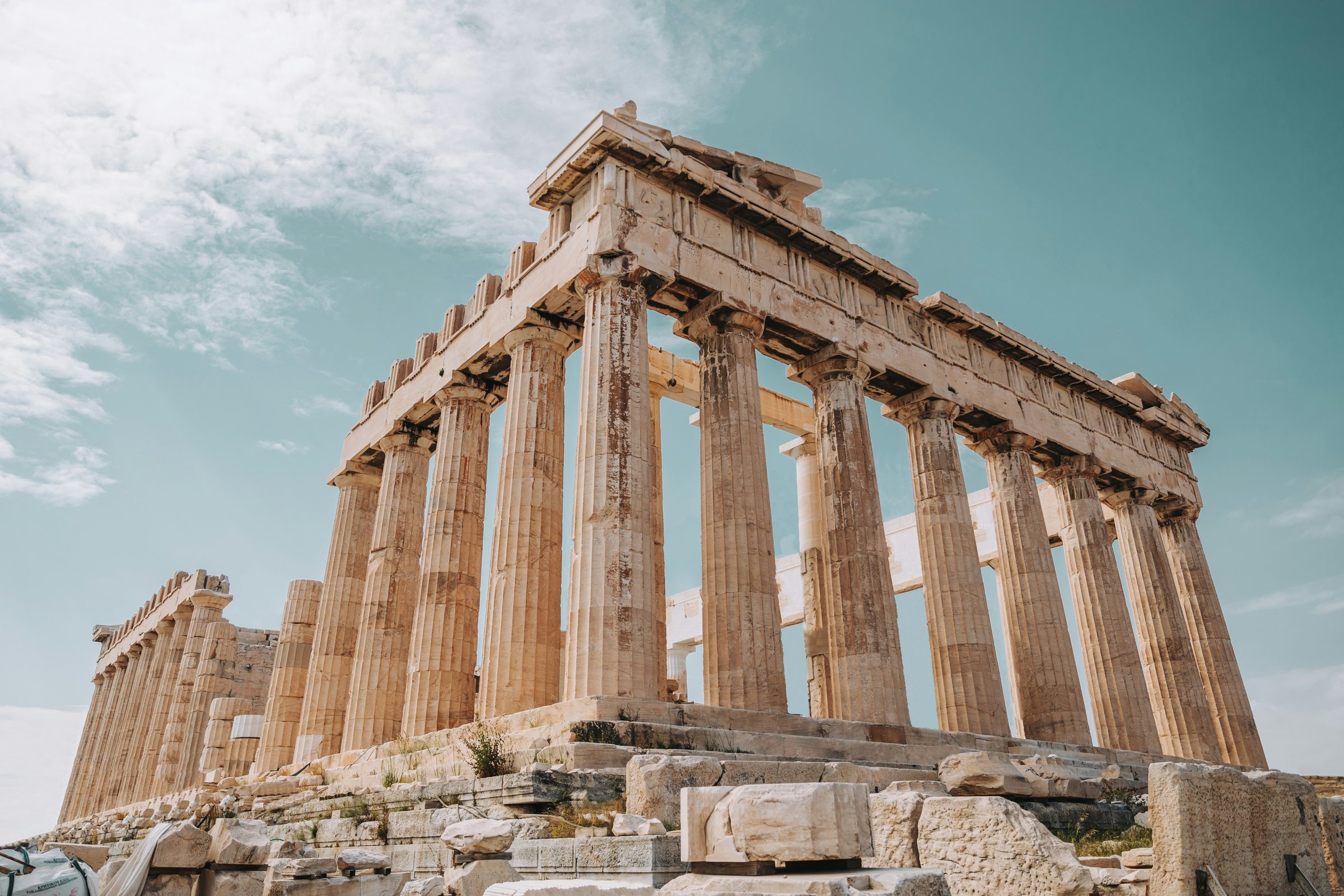 Greece, a luxury destination with Atlas&Co.